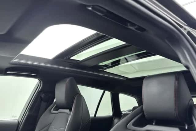 Toyota Corolla_Touring_Sports (2020) thumbnail 4