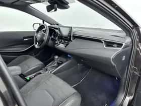 Toyota Corolla_Touring_Sports (2020) thumbnail 7