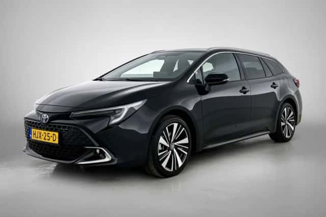 Toyota Corolla_Touring_Sports (2025) thumbnail 1