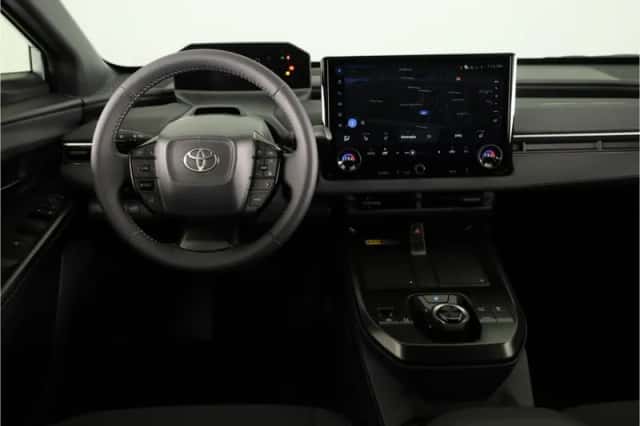 Toyota C-HR+ (2026) thumbnail 4