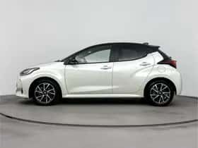 Toyota Yaris (2023) thumbnail 3