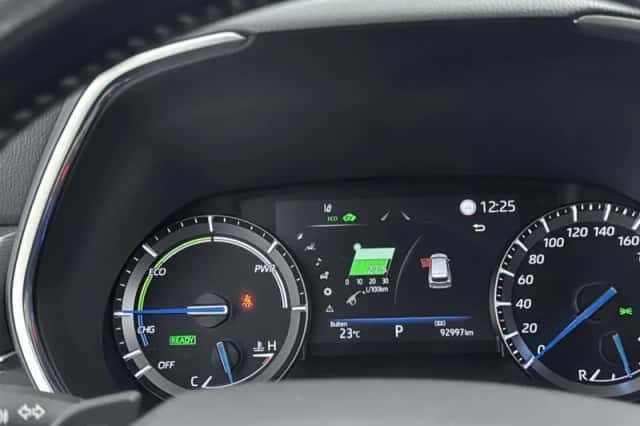 Toyota Highlander (2021) thumbnail 6