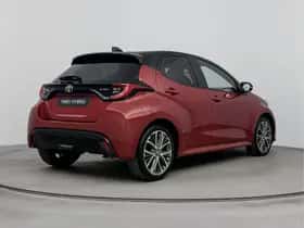 Toyota Yaris (2024) thumbnail 2