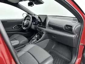 Toyota Yaris (2024) thumbnail 6