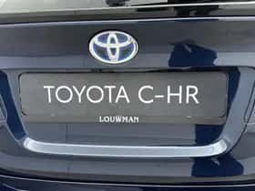 Toyota C-HR (2023) thumbnail 19