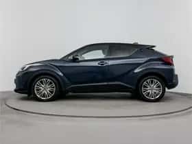 Toyota C-HR (2023) thumbnail 3
