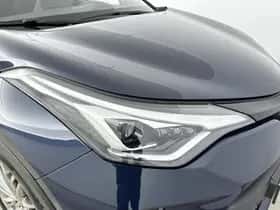 Toyota C-HR (2023) thumbnail 29
