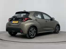 Toyota Yaris (2024) thumbnail 2