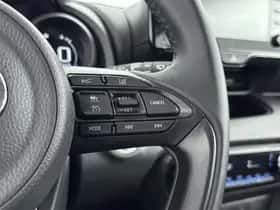 Toyota Yaris (2024) thumbnail 14