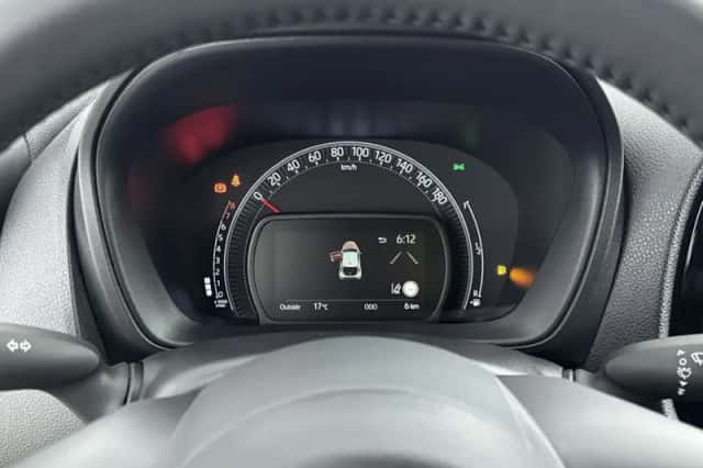Toyota Aygo (2024) thumbnail 6