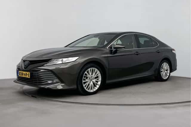 Toyota Camry (2019) thumbnail 1