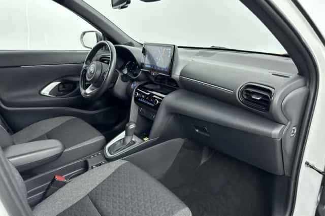 Toyota Yaris_Cross (2022) thumbnail 6