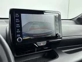 Toyota Yaris (2021) thumbnail 8