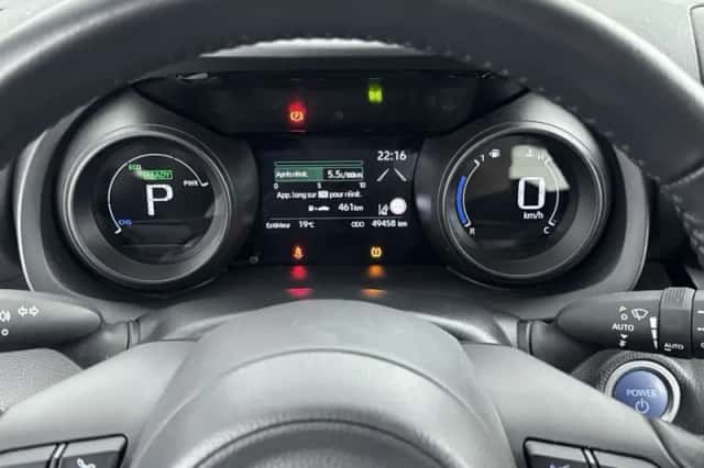 Toyota Yaris_Cross (2024) thumbnail 6