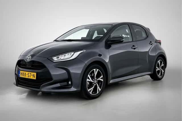 Toyota Yaris (2025) thumbnail 1