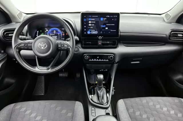 Toyota Yaris (2025) thumbnail 5