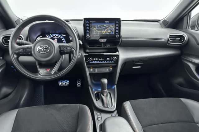 Toyota Yaris Cross (2023) thumbnail 4