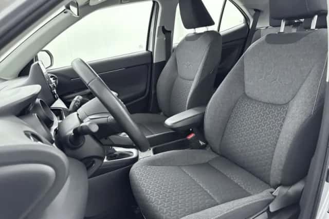 Toyota Yaris_Cross (2023) thumbnail 4