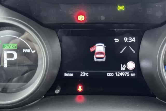 Toyota Yaris_Cross (2022) thumbnail 5