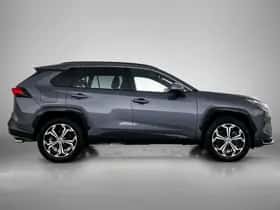 Toyota RAV4 (2025) thumbnail 11