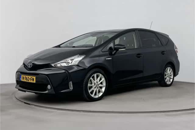 Toyota Prius (2020) thumbnail 1