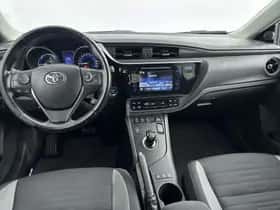 Toyota Auris (2016) thumbnail 4