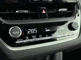 Toyota Corolla_Cross (2025) thumbnail 8