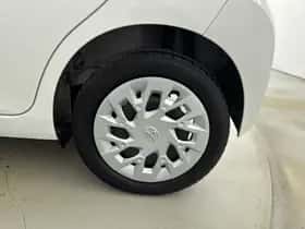 Toyota Aygo (2021) thumbnail 23