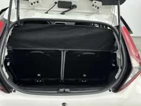 Toyota Aygo (2021) thumbnail 26