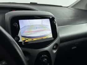Toyota Aygo (2021) thumbnail 8