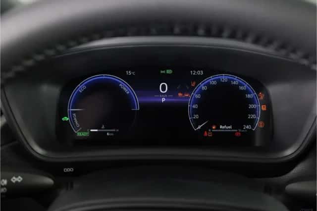 Toyota Corolla_Cross (2026) thumbnail 5