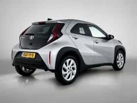 Toyota Aygo (2024) thumbnail 2