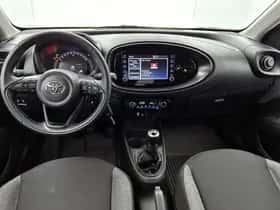 Toyota Aygo (2024) thumbnail 4
