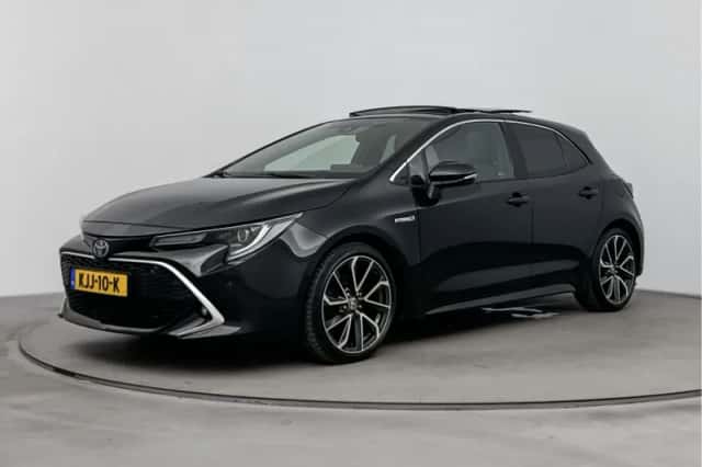 Toyota Corolla (2021) thumbnail 1