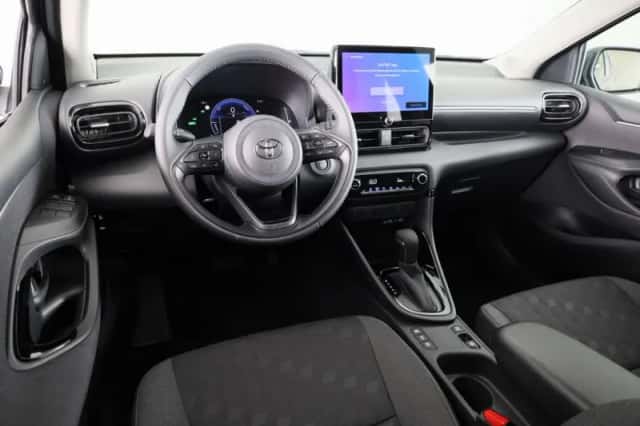 Toyota Yaris (2026) thumbnail 6