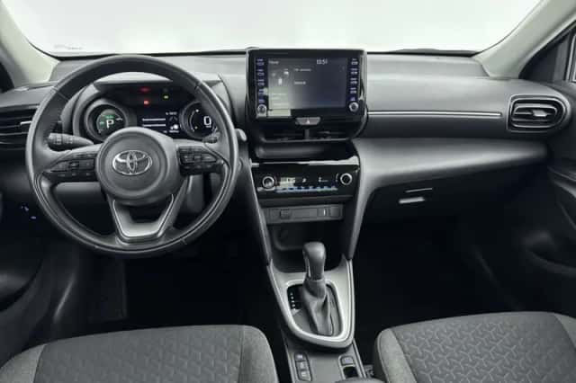 Toyota Yaris_Cross (2024) thumbnail 4