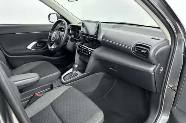 Toyota Yaris_Cross (2024) thumbnail 6