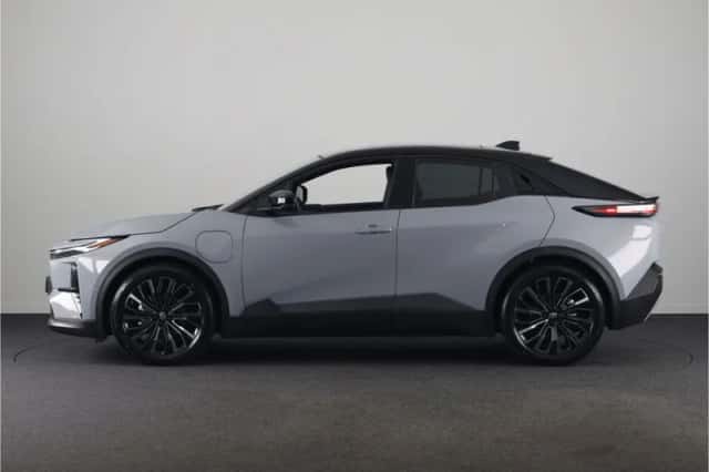 Toyota C-HR+ (2026) thumbnail 3