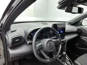 Toyota Yaris_Cross (2025) thumbnail 32