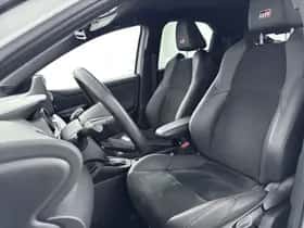 Toyota Yaris (2024) thumbnail 16