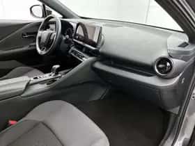 Toyota C-HR (2025) thumbnail 6