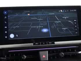 Toyota C-HR (2026) thumbnail 6
