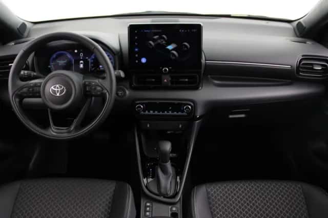 Toyota Yaris (2026) thumbnail 4