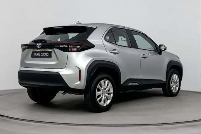Toyota Yaris_Cross (2023) thumbnail 2