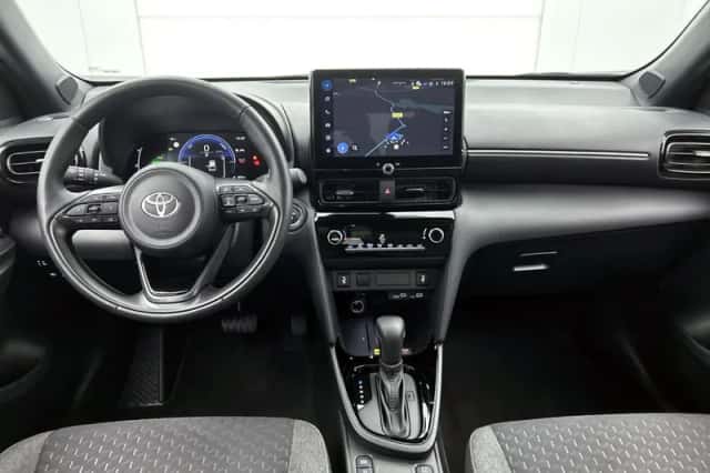 Toyota Yaris_Cross (2025) thumbnail 4