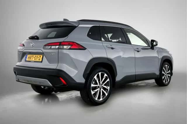 Toyota Corolla_Cross (2025) thumbnail 2