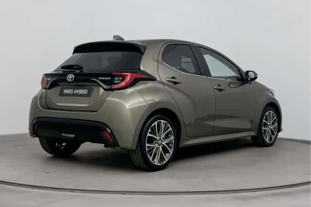 Toyota Yaris (2024) thumbnail 2