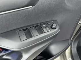 Toyota Yaris (2024) thumbnail 22