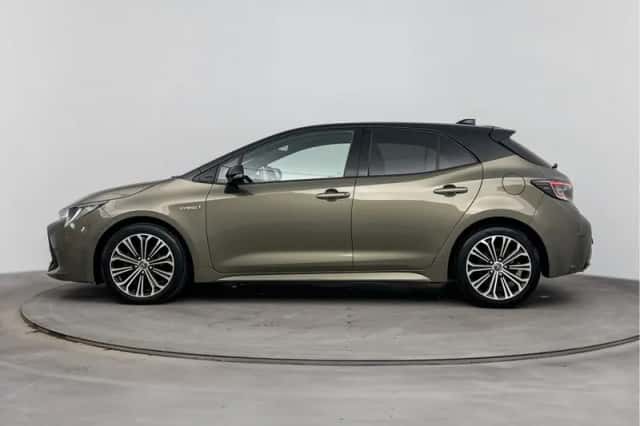Toyota Corolla (2019) thumbnail 3