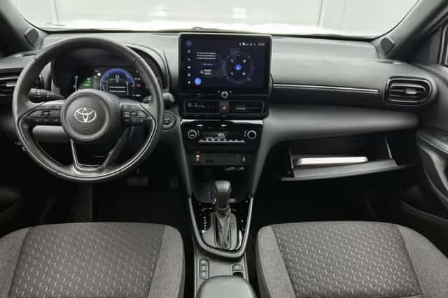 Toyota Yaris_Cross (2025) thumbnail 6